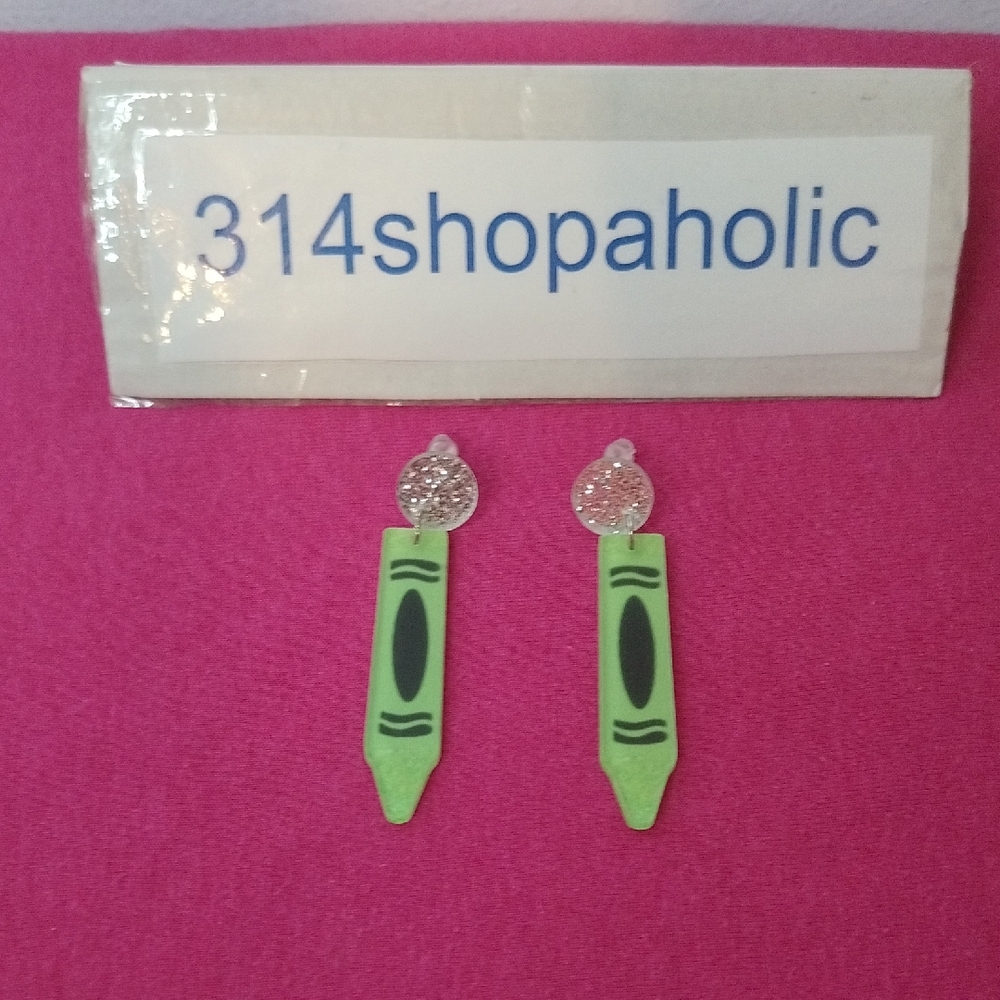 Green / Black Pierced Earrings